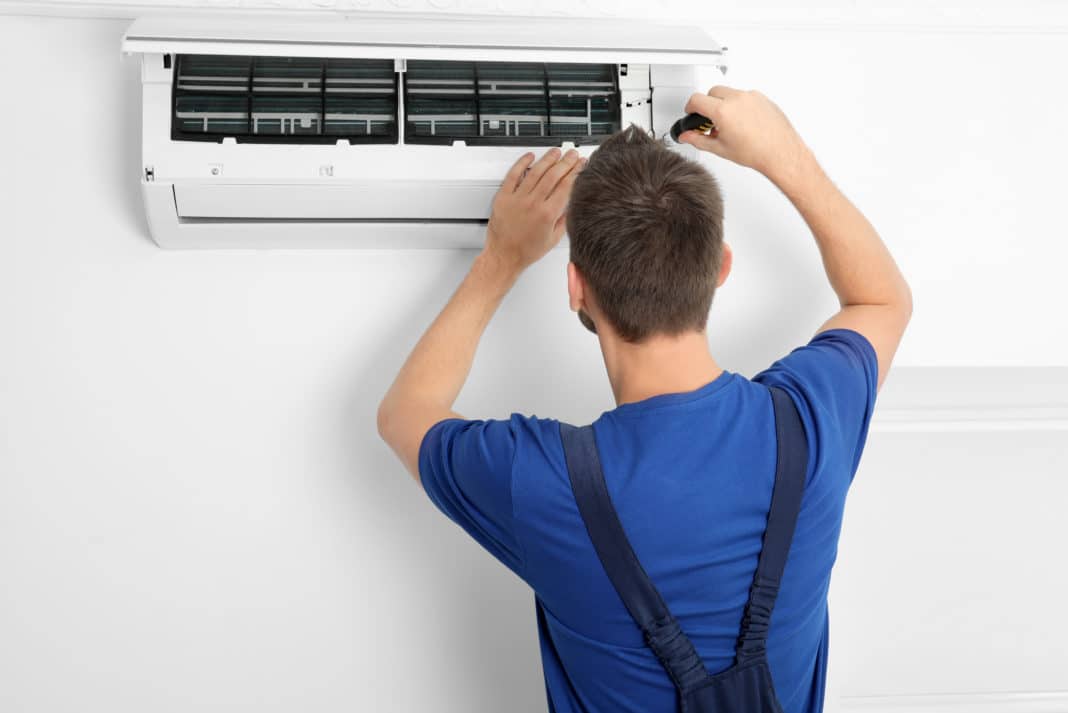 Diy Easy Air Conditioner Maintenance Tips Cosmopolit Home - Diy Central Air Conditioning Maintenance
