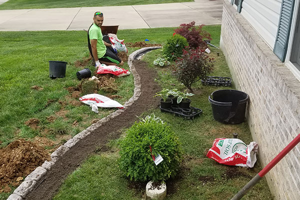 landscaping contractor